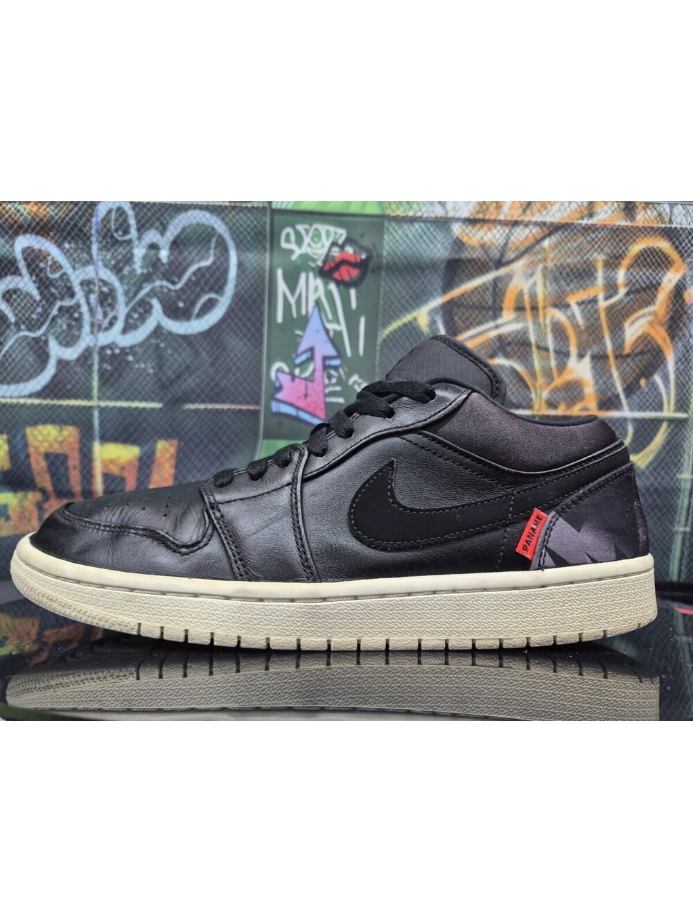 Air Jordan 1 Low “PSG” Paris Saint-Germain CK0687-001 – Men’s Size 8.5M or 10W